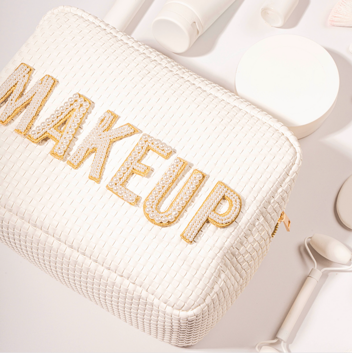 The Evelyn Big Pouch - Peaceful White (Customizable)